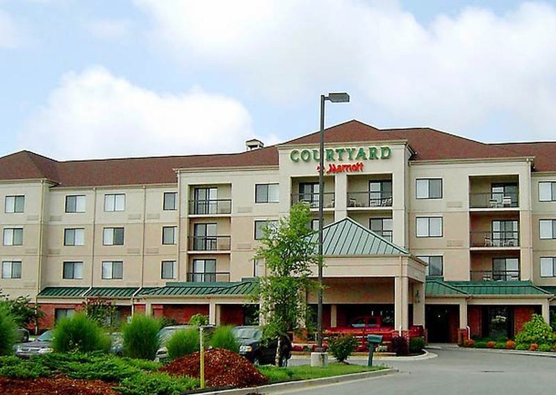 Отель Courtyard By Marriott Декатур Экстерьер фото