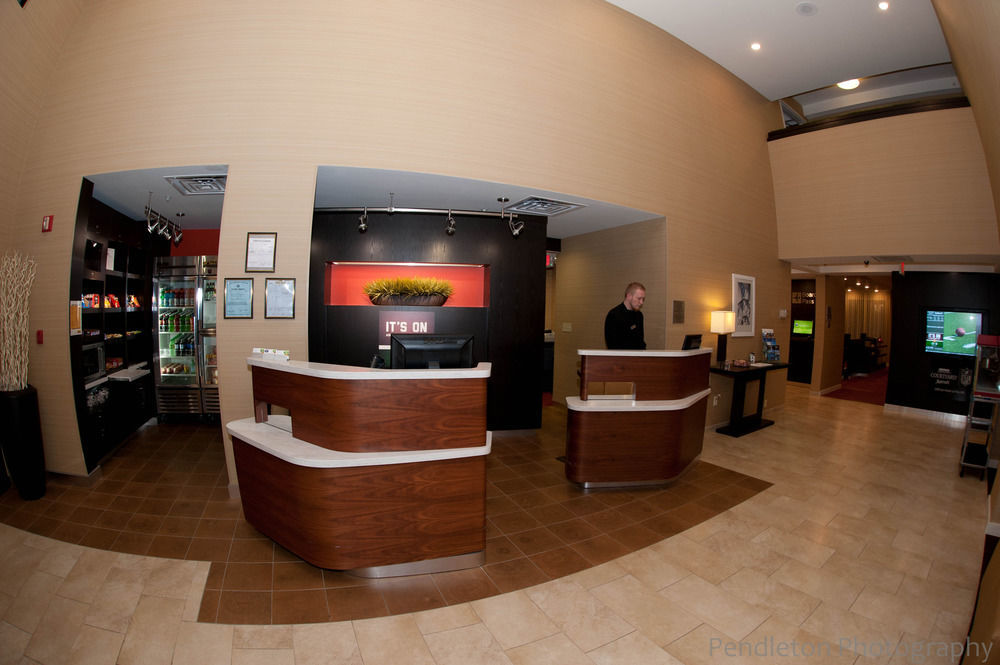 Отель Courtyard By Marriott Декатур Экстерьер фото